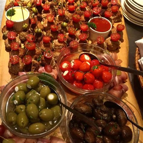 Hapjes / Tapas buffet .